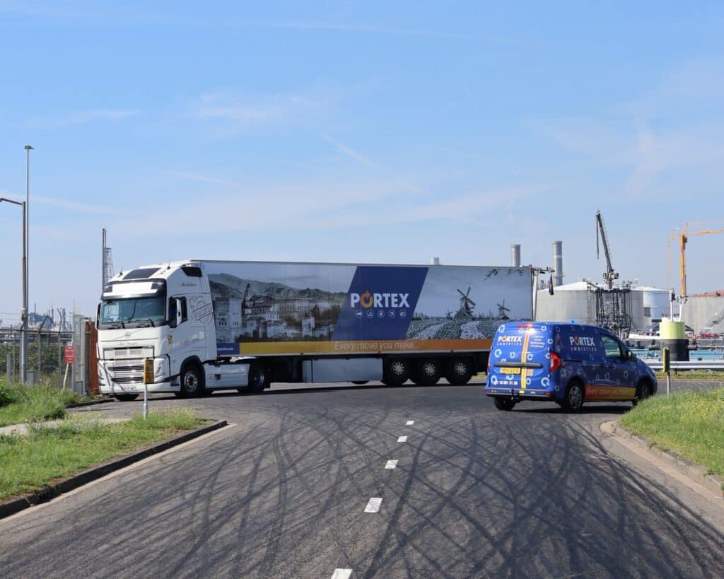 Vrachtwagen en bestelbus Portex Logistics