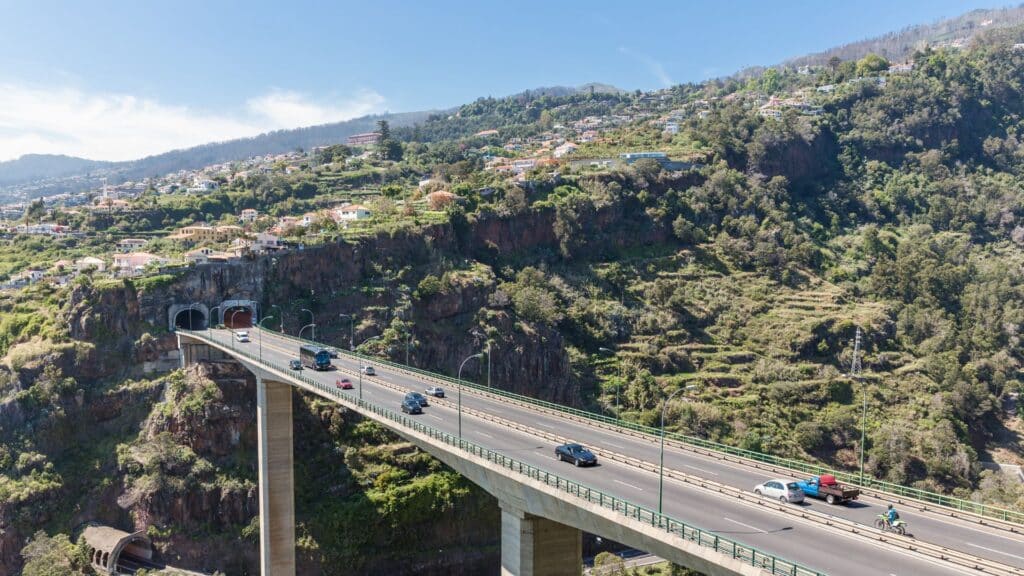 snelweg Brug in Portugal Madeira